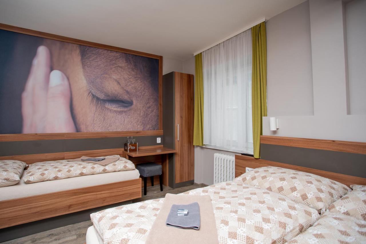 Hotel U Kone Beroun  Exterior foto